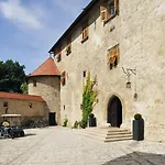 Grad - Relais Chateaux 5* Otocec