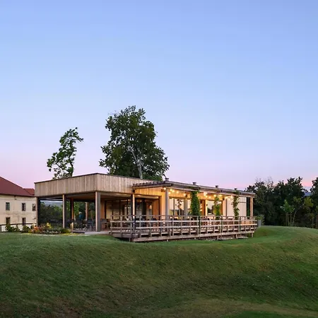 Grad - Relais Chateaux Hotel Otocec