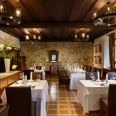 Hotel Grad - Relais Chateaux 5*