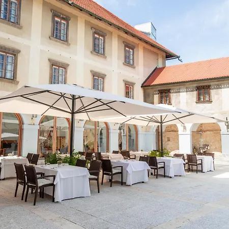 Hotel Grad - Relais Chateaux Otočec