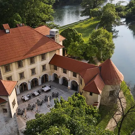 ホテル Grad - Relais Chateaux Otočec