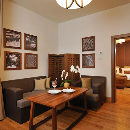 Grad - Relais Chateaux 5* Otocec