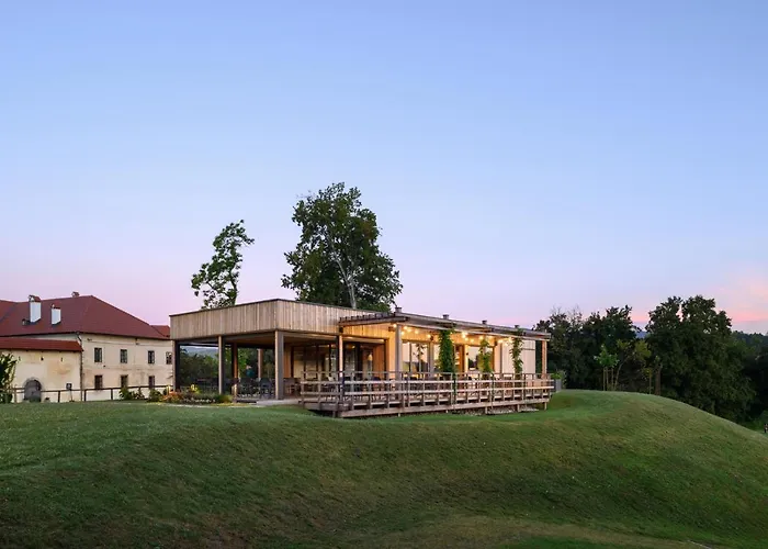 Grad - Relais Chateaux Hotel Otocec